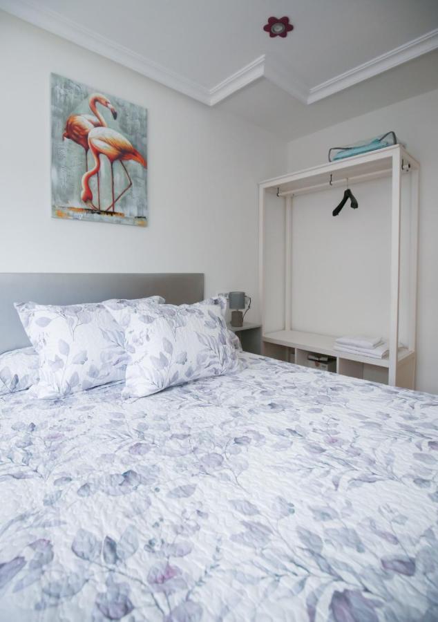 Apartamento Mym 3 Lägenhet Gijón Exteriör bild